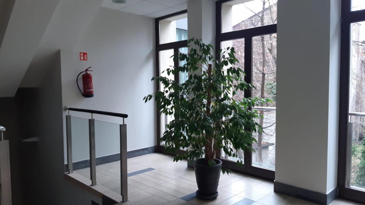 Apartament Wielopole 17 Cracóvia Exterior foto