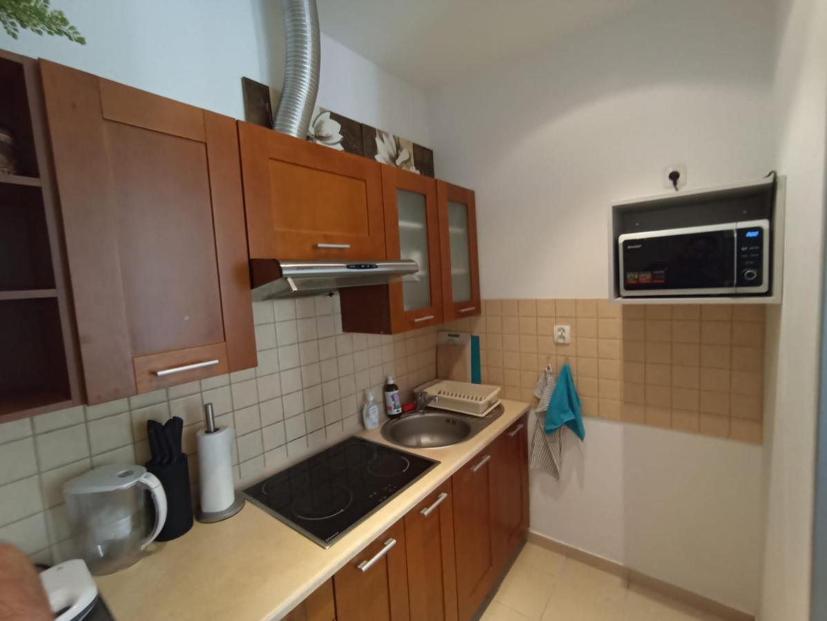 Apartament Wielopole 17 Cracóvia Exterior foto